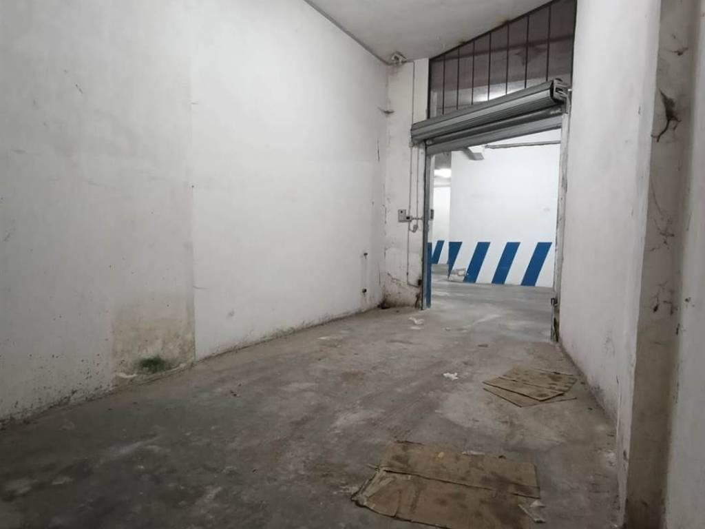 Box / garage a Avellino in via campane - Foto 4