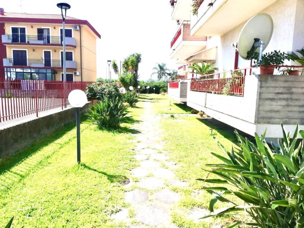 Appartamento a Mascali in Via Pietralonga - Foto 2