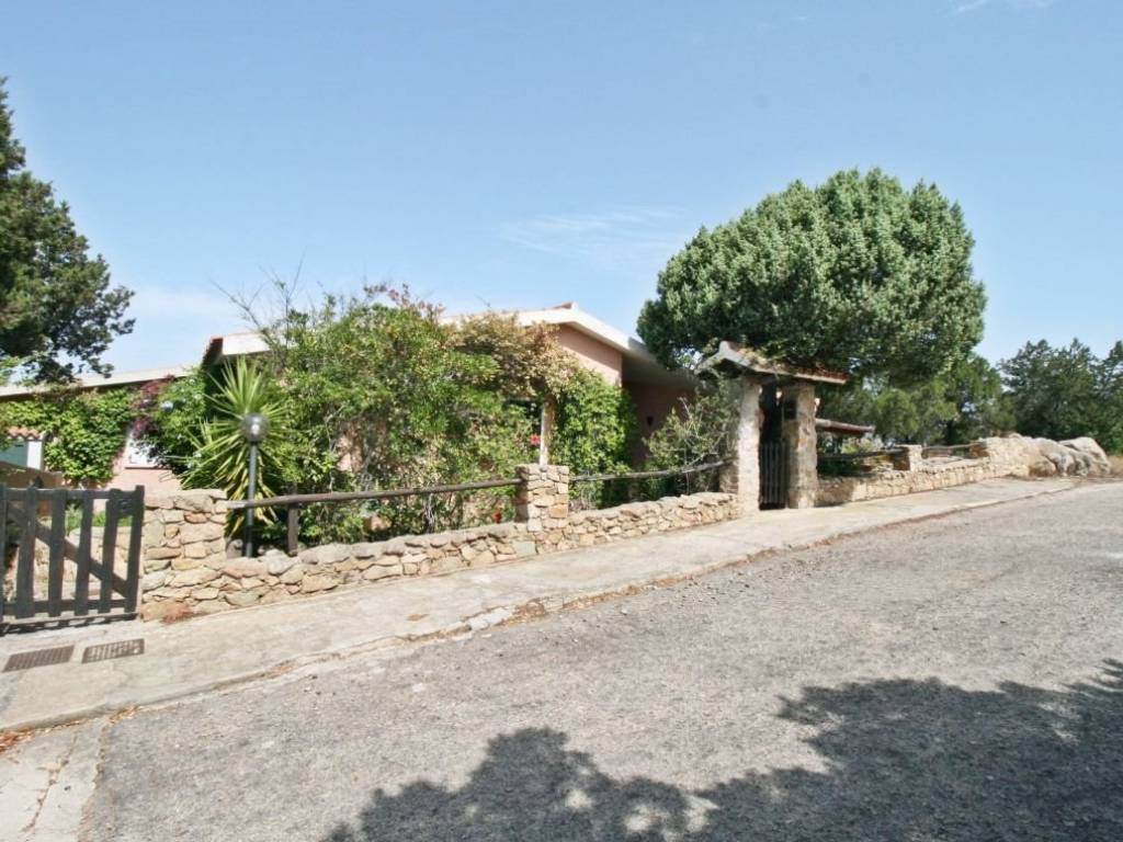 Casa indipendente a Arzachena - Foto 3