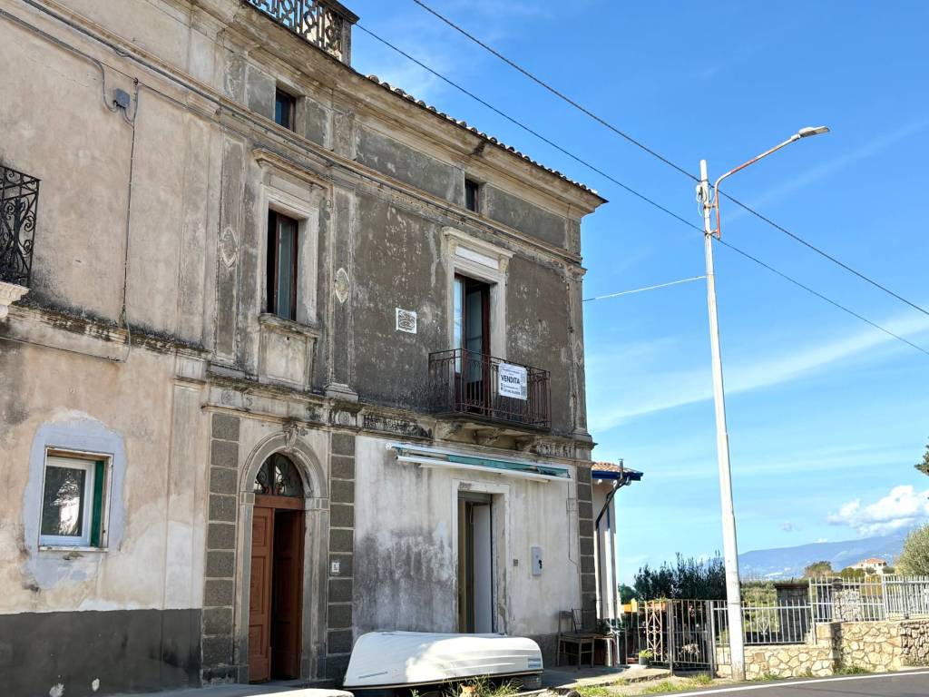 Casa indipendente a San lucido in Via Pollella - Foto 2
