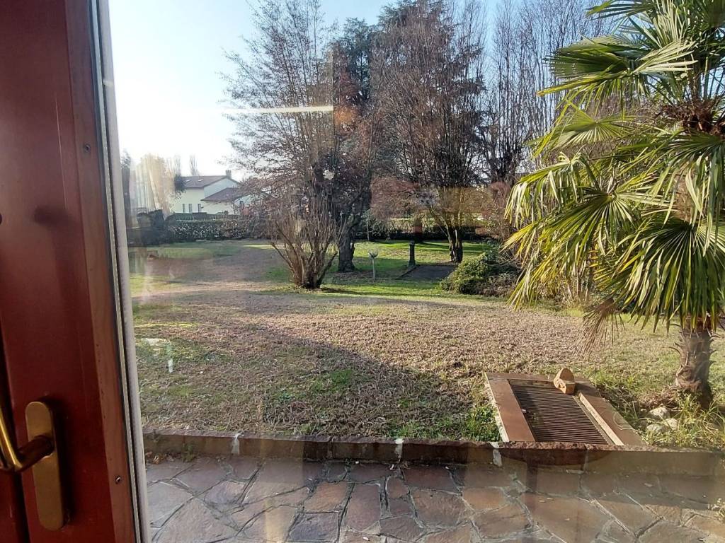 Villa a Cornegliano laudense in Via Alessandro Manzoni - Foto 4