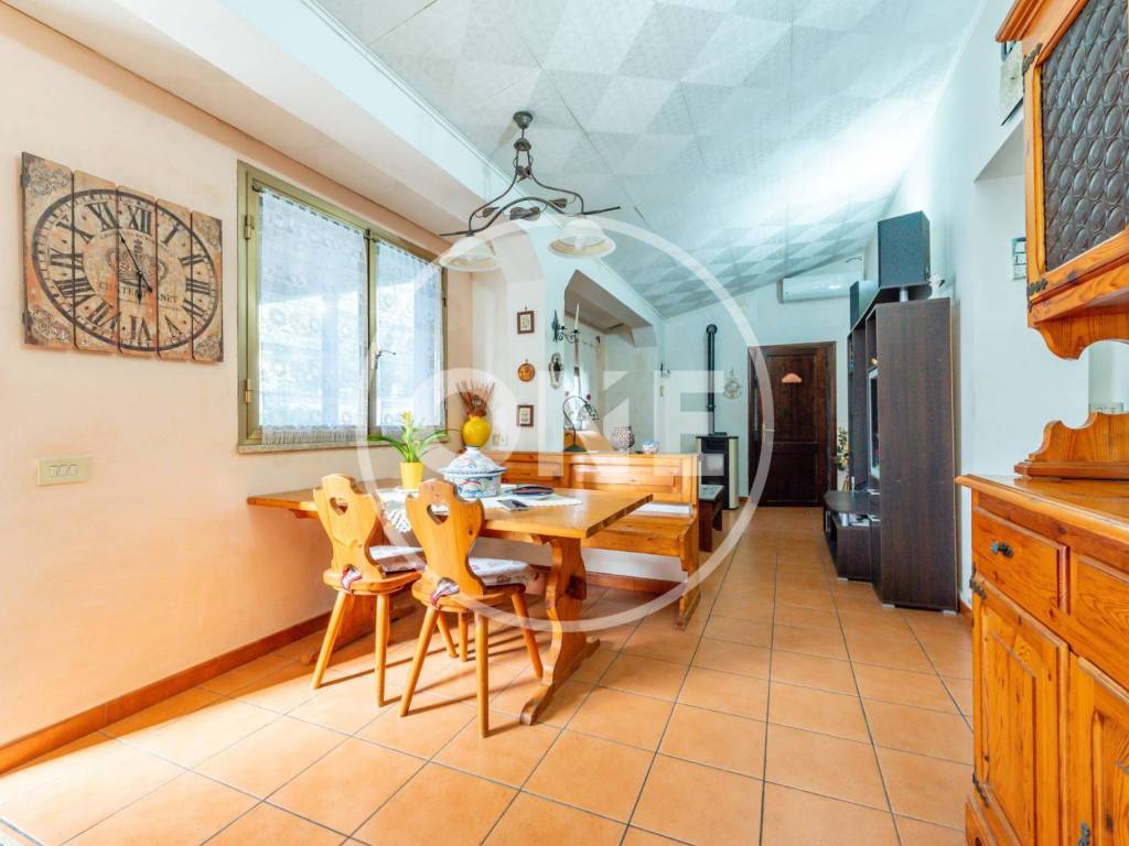 Villa a Aprilia in Via Gavi, 9 - Foto 3