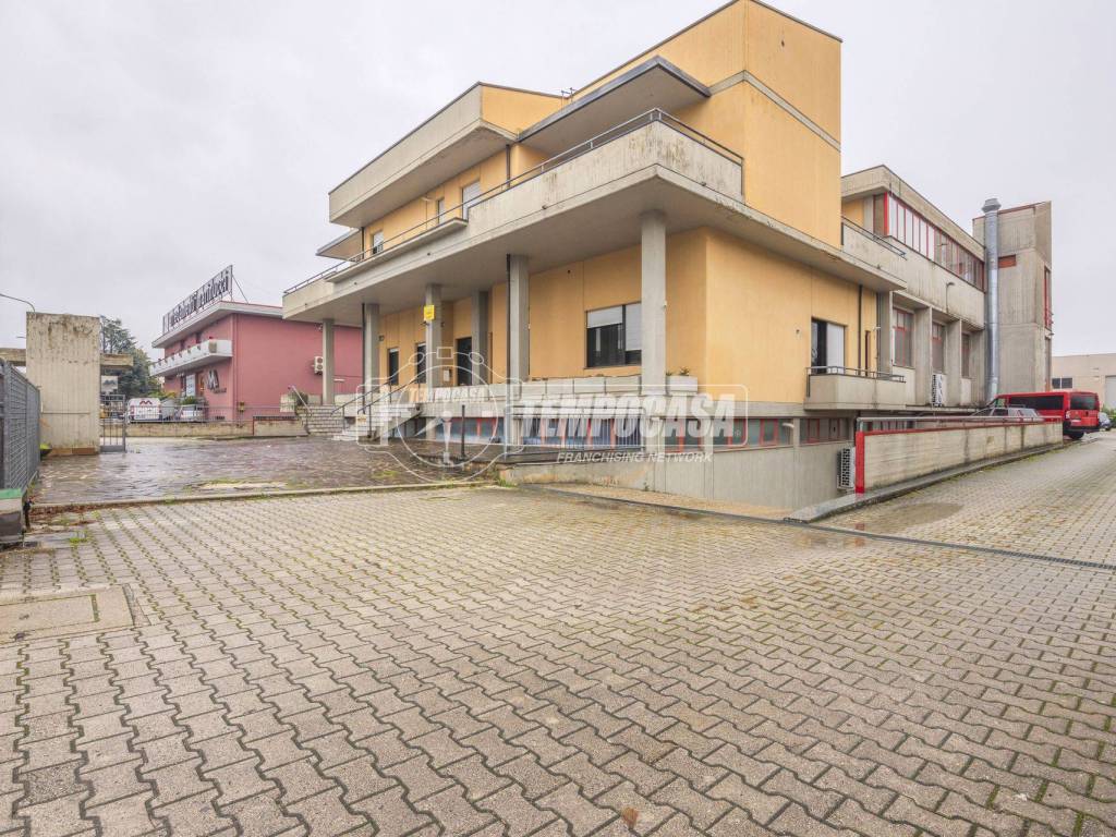 Immobile a Corridonia in Via dell'industria - Foto 5