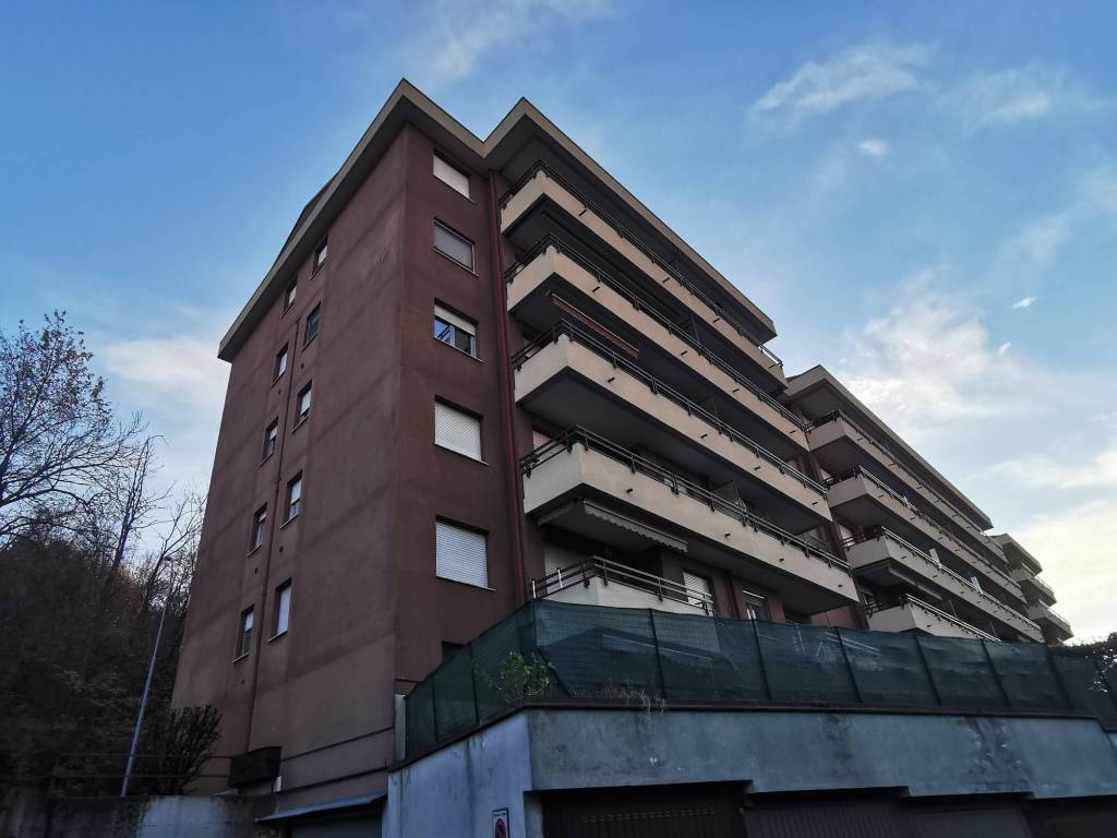 Appartamento a Como in Via Salvatore Quasimodo - Foto 2