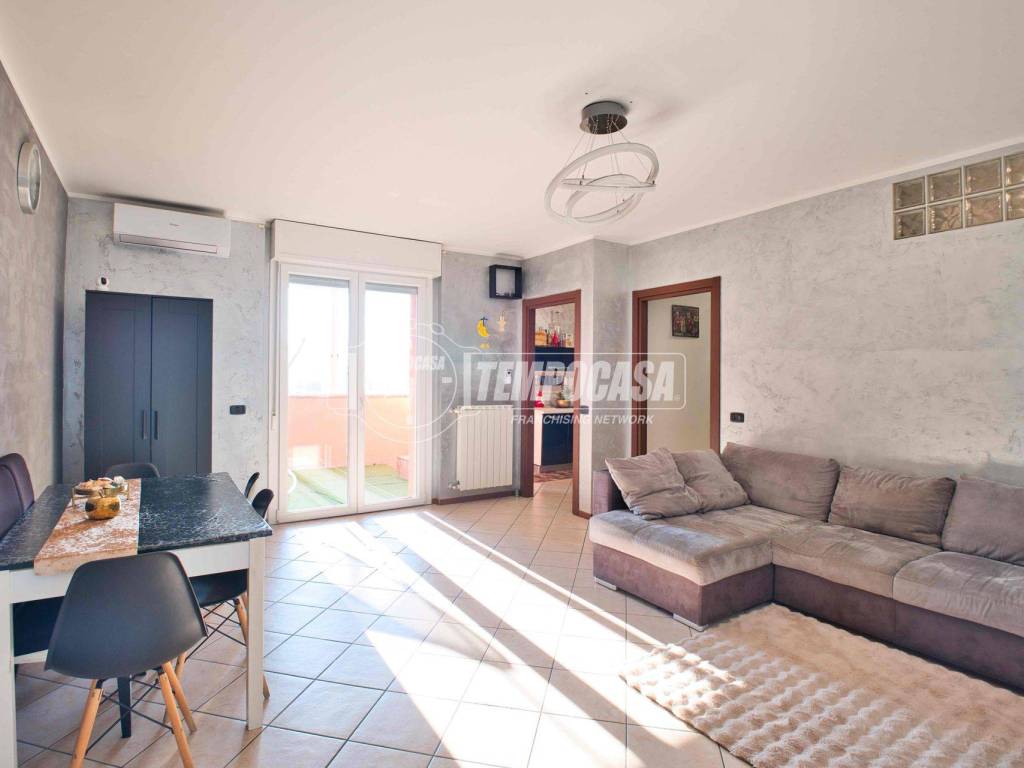 Appartamento a Trecate in Via Sandro Pertini, 10 - Foto 3