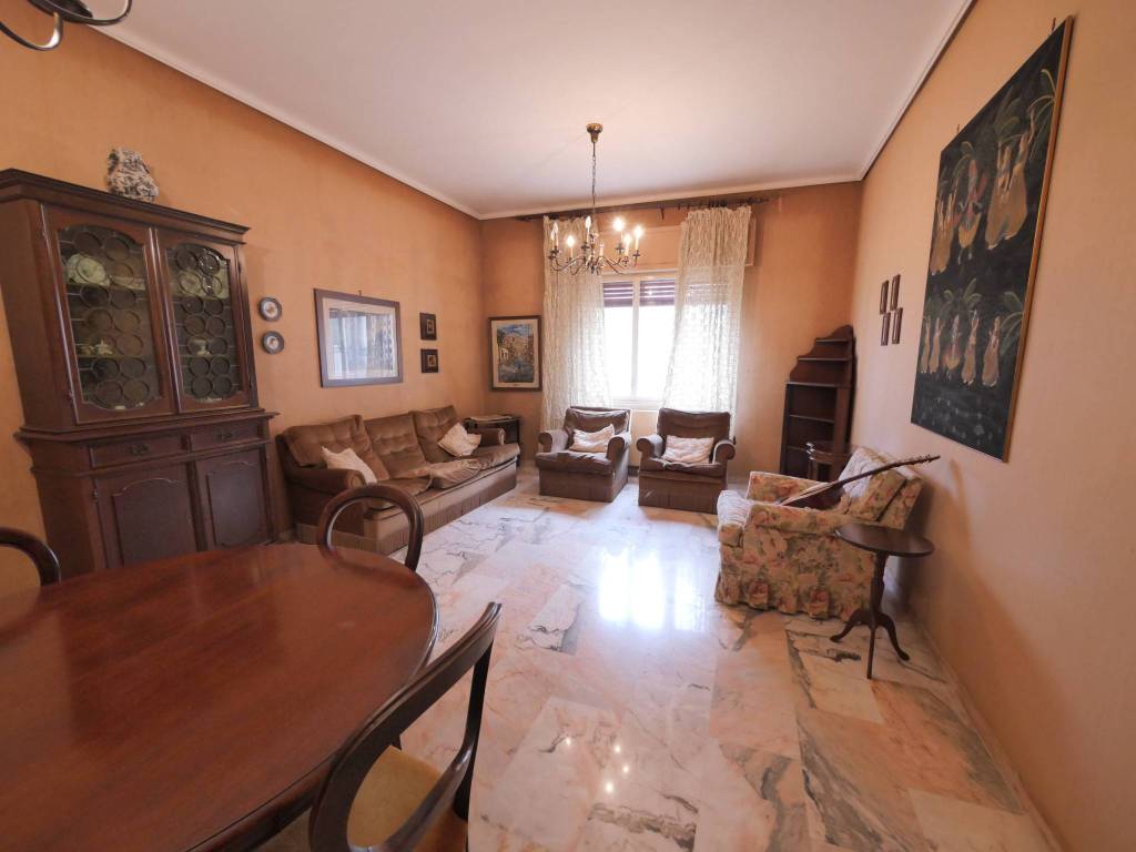 Appartamento a Ragusa in Via Eugenio Criscione Lupis - Foto 3