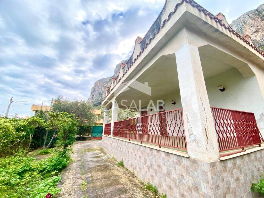 Villa a Carini in Via Don Luigi Sturzo, 197 - Foto 2