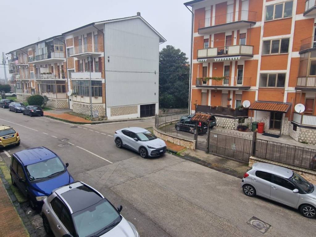 Appartamento a Avellino in Via Pasquale Villari - Foto 2