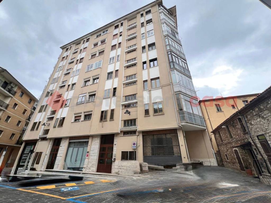 Appartamento a Potenza in VIA VINCENZO SCAFARELLI, 22 - Foto 4