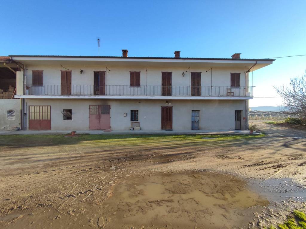 Rustico / casale a Revello in Via Sant'Ilario, 10 - Foto 3