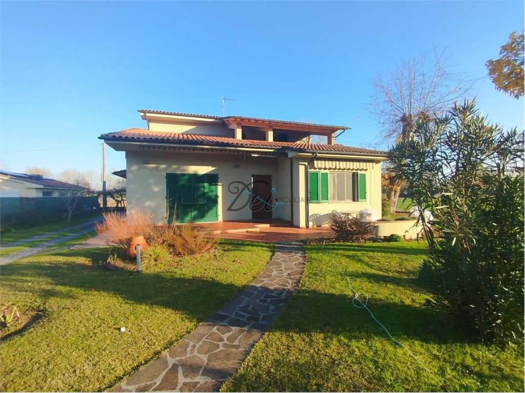 Villa a Capannori in via dei giomi - Foto 2