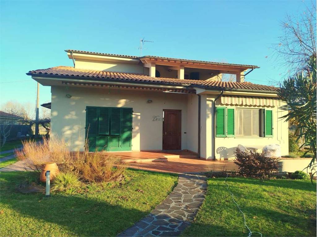 Villa a Capannori in via dei giomi - Foto 3