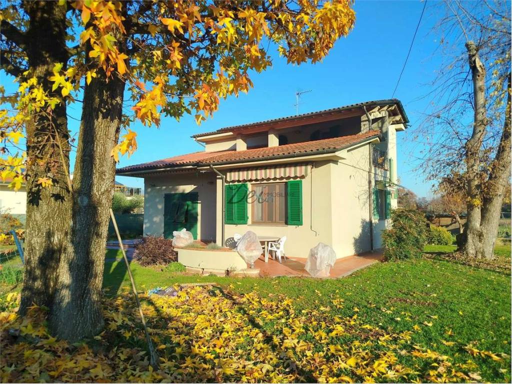Villa a Capannori in via dei giomi - Foto 5