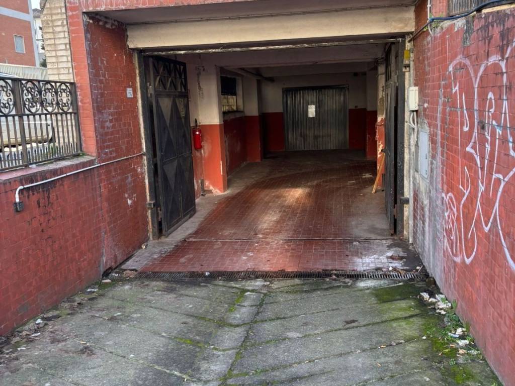 Box / garage a Rende in Via Guglielmo Marconi - Foto 3