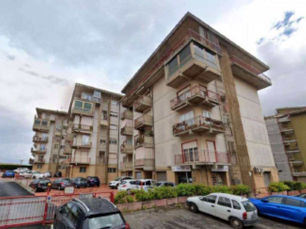 Box / garage a Caltagirone in via S. Foti 35 - Foto 2