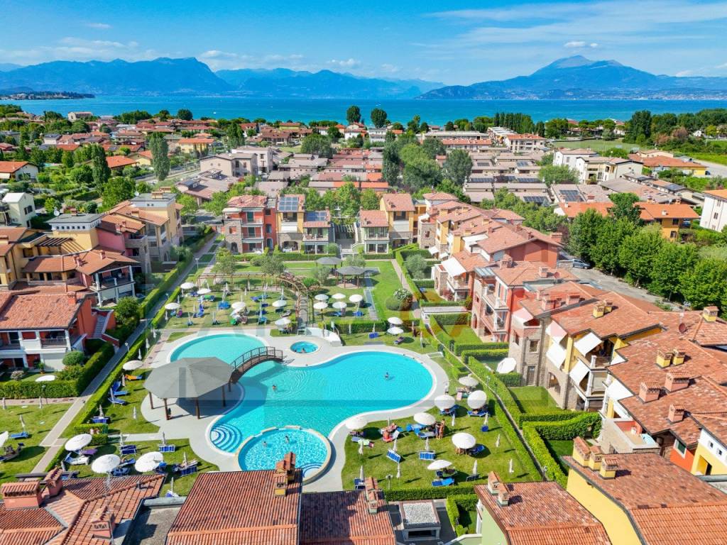 Appartamento a Sirmione in VIA LEONARDO DA VINCI 33 - Foto 3