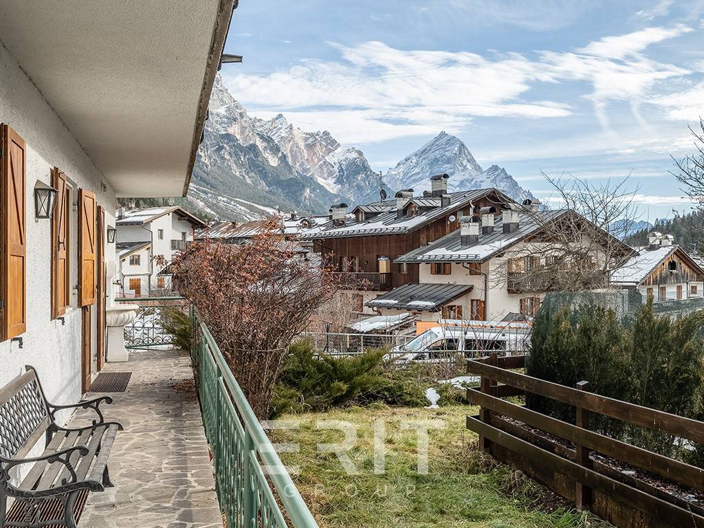 Appartamento a Cortina d'ampezzo in Località Zuel di Sopra - Foto 3