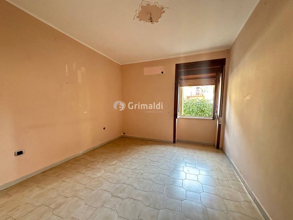 Palazzo / stabile a Acerra in via Piemonte, 11 - Foto 4