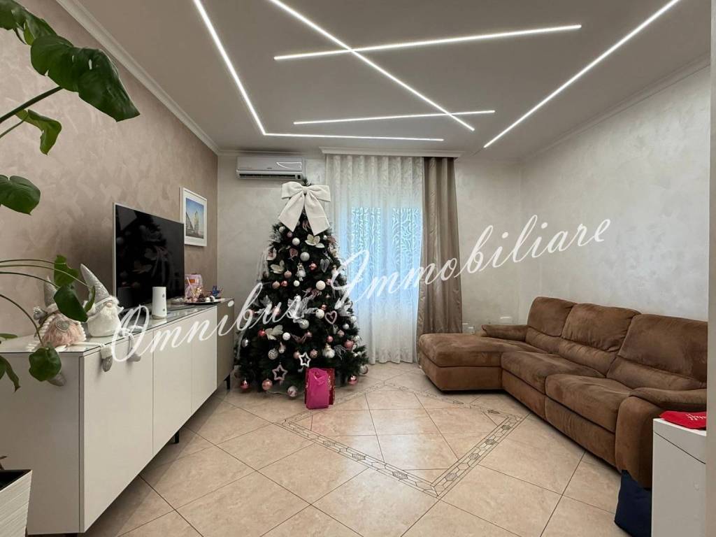 Appartamento a Foggia in Via Luigi Obertj - Foto 2
