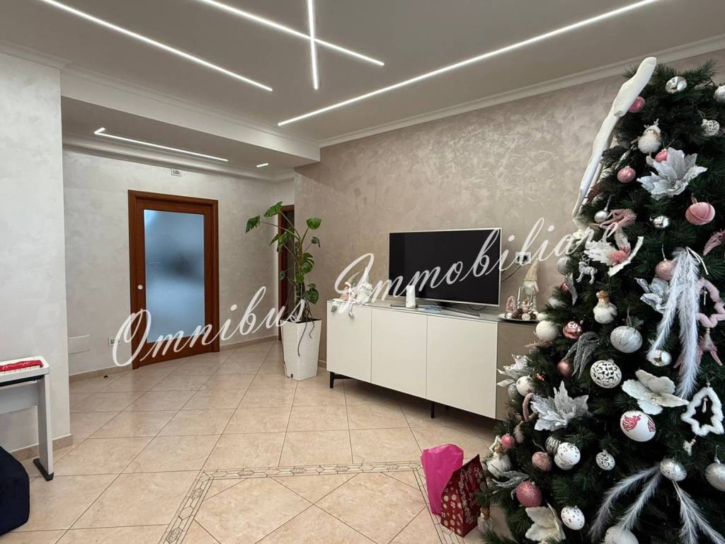 Appartamento a Foggia in Via Luigi Obertj - Foto 4