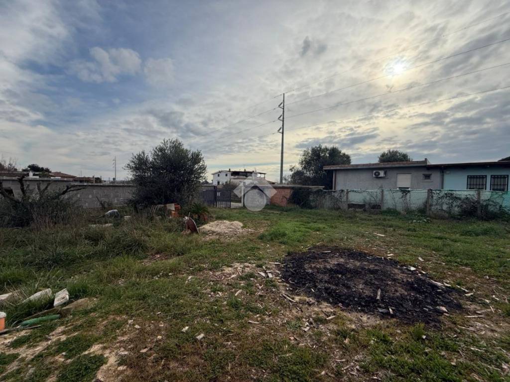 Terreno a Nettuno in Via Monte S. Martino, 5 - Foto 2