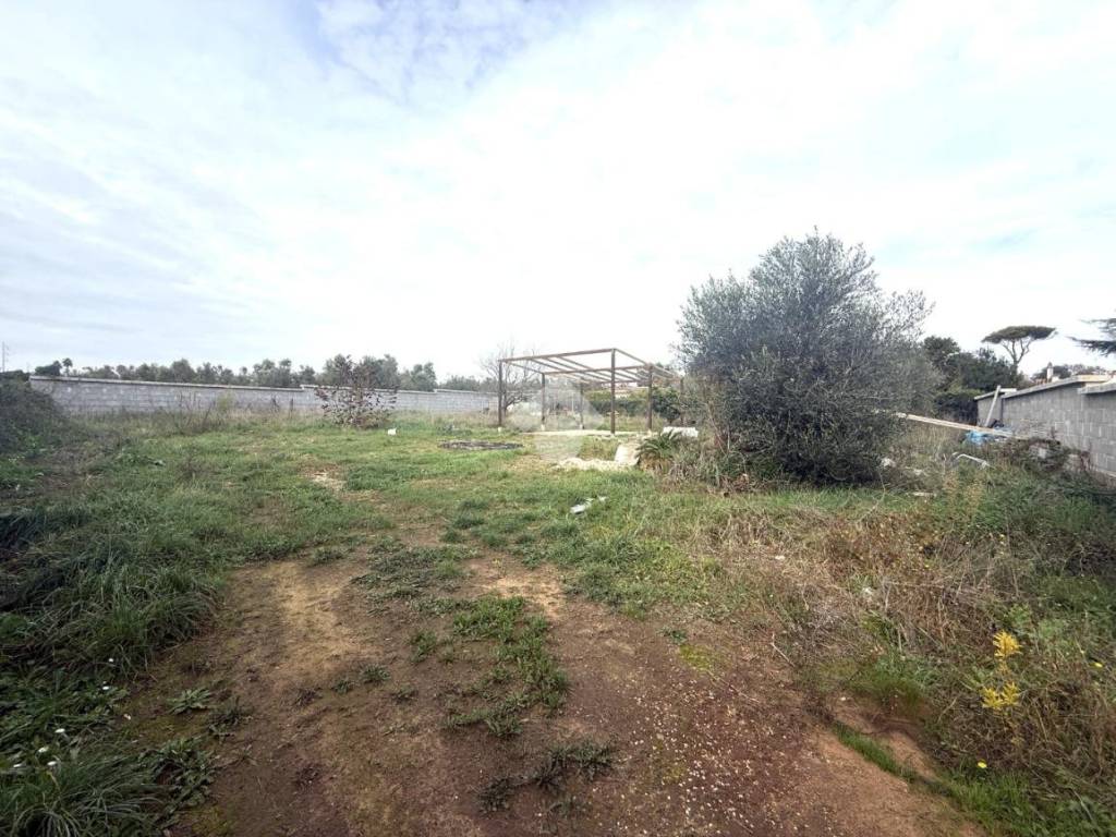 Terreno a Nettuno in Via Monte S. Martino, 5 - Foto 3