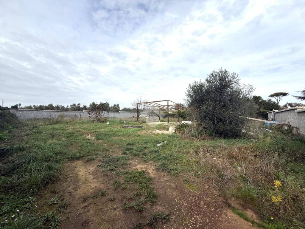 Terreno a Nettuno in Via Monte S. Martino, 5 - Foto 4