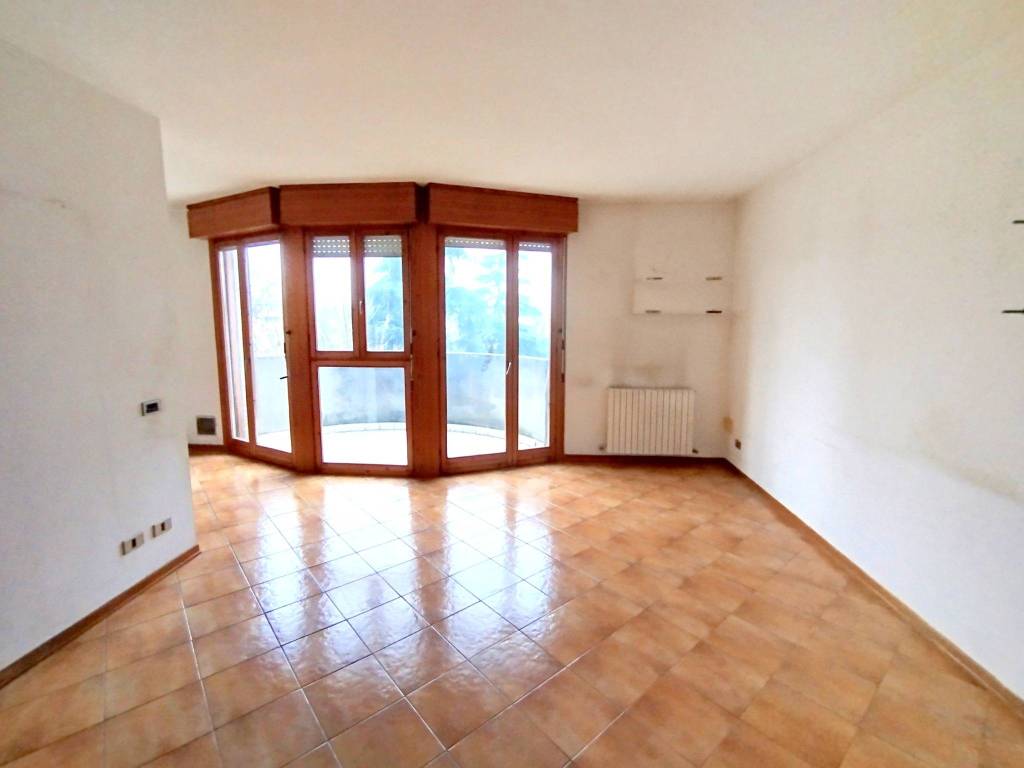 Appartamento a Bologna in Viale Vladimir Ilic Ulianov Lenin, 57 - Foto 2