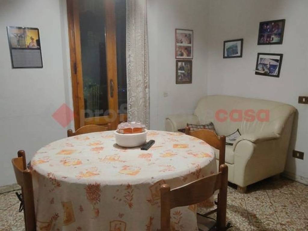 Appartamento a Empoli in Via Riccardo Zandonai - Foto 2