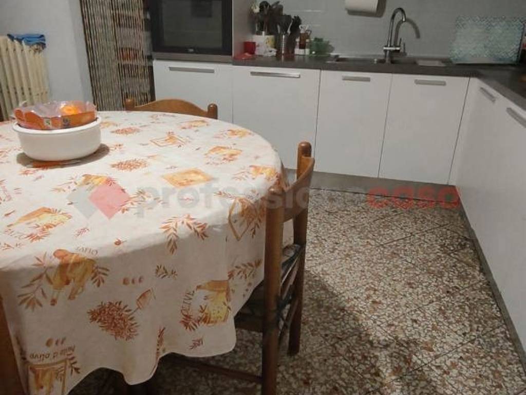 Appartamento a Empoli in Via Riccardo Zandonai - Foto 4
