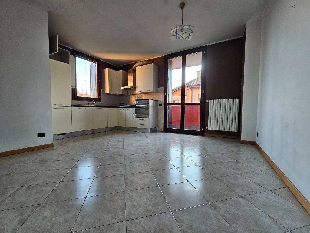 Appartamento a Robecco sul naviglio in Via Carlo Alberto Dalla Chiesa - Foto 4