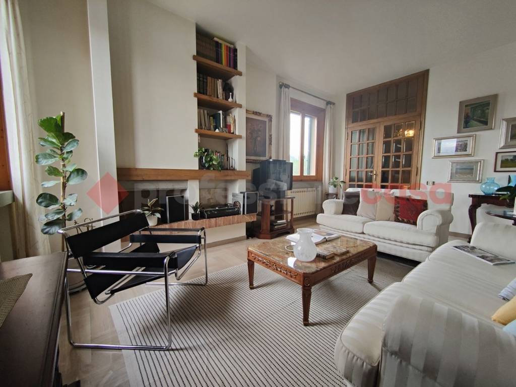 Villa a Montelupo fiorentino in Via Antonio Gramsci, 101 - Foto 4