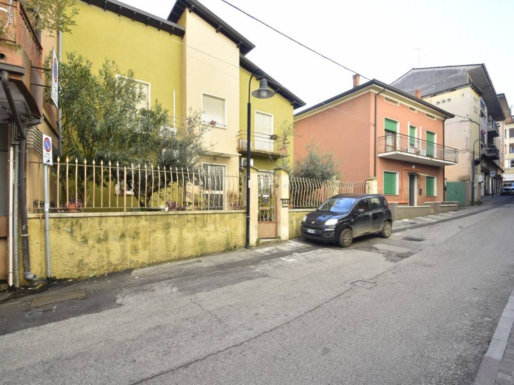 Villetta a schiera a Bussolengo in vicolo padri 9 - Foto 2