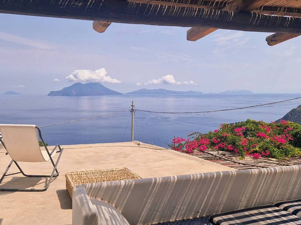 Villa a Lipari in Strada Comunale Val di Chiesa - Foto 2