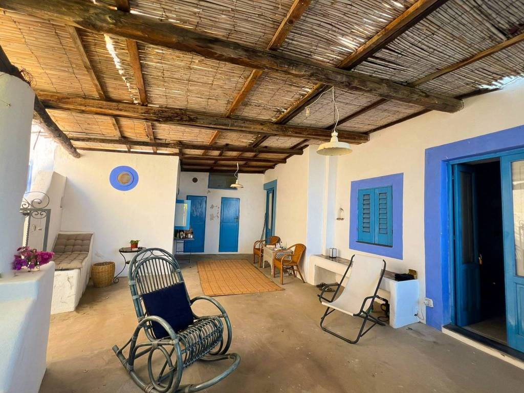 Villa a Lipari in Strada Comunale Val di Chiesa - Foto 4