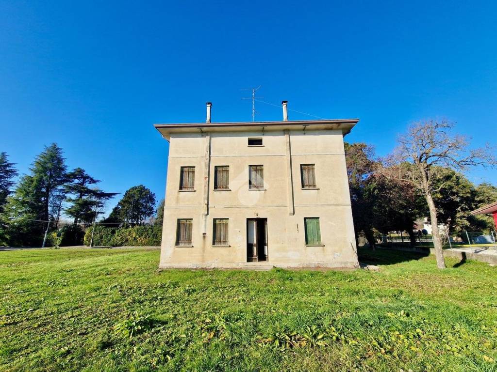 Rustico / casale a Azzano decimo in Via Piave, 27 - Foto 5