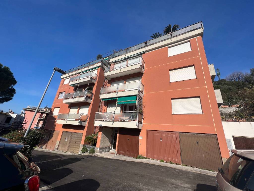 Appartamento a Rapallo in Via Val di Sole - Foto 2
