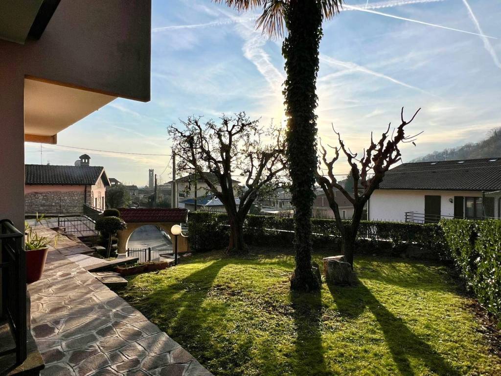 Villa a Bagnatica in Via Antonio Gramsci - Foto 3