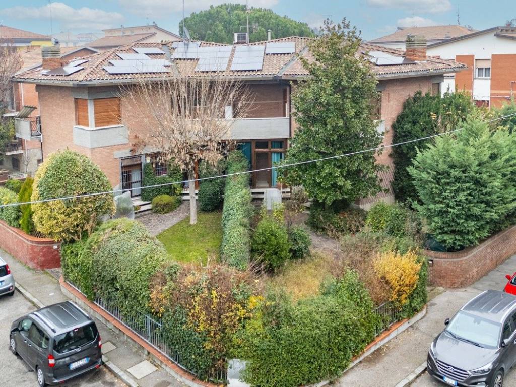 Villa a San lazzaro di savena in Via Reggio Emilia, 35 - Foto 2