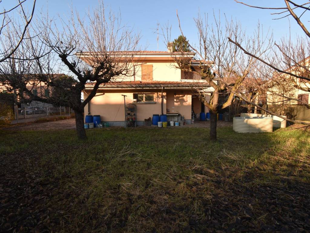 Villa a Guastalla in Via Viazzolo Lungo - Foto 3