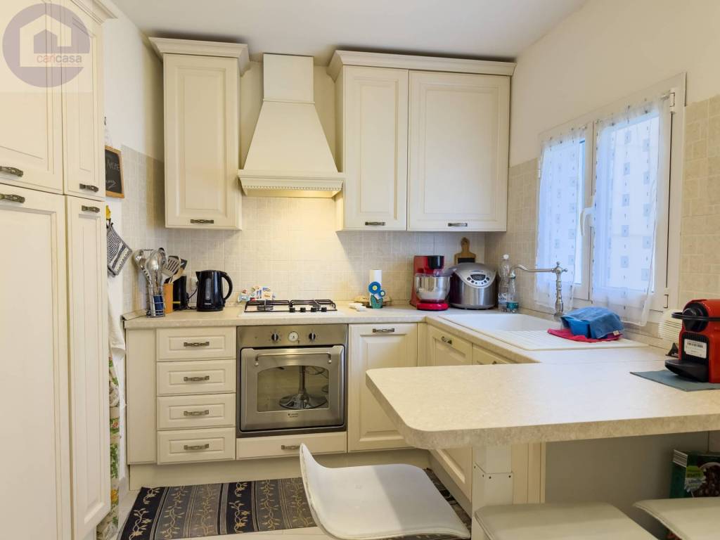 Appartamento a Imperia in Via Bruno Gazzano, 38 - Foto 2