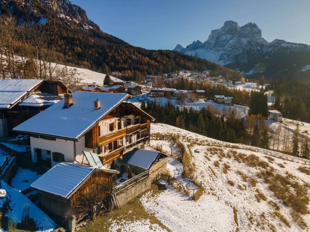 Casa indipendente a Selva di cadore in Via Costa - Foto 2