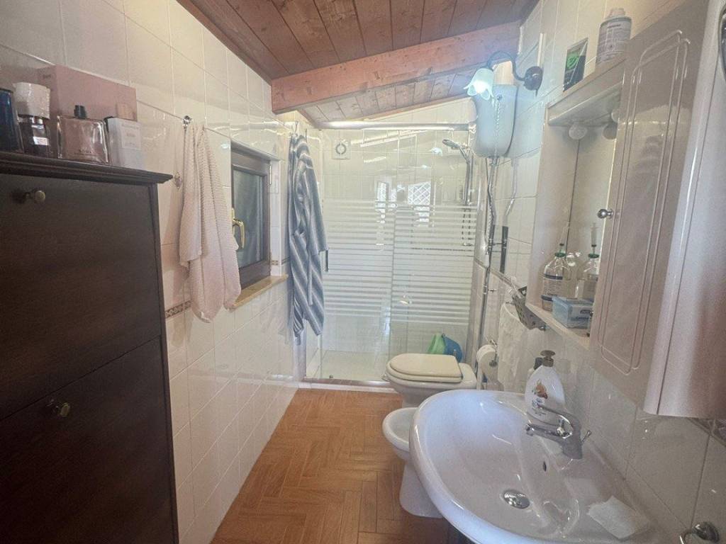 Villa a Giugliano in campania in Via Scipione l'Africano - Foto 5