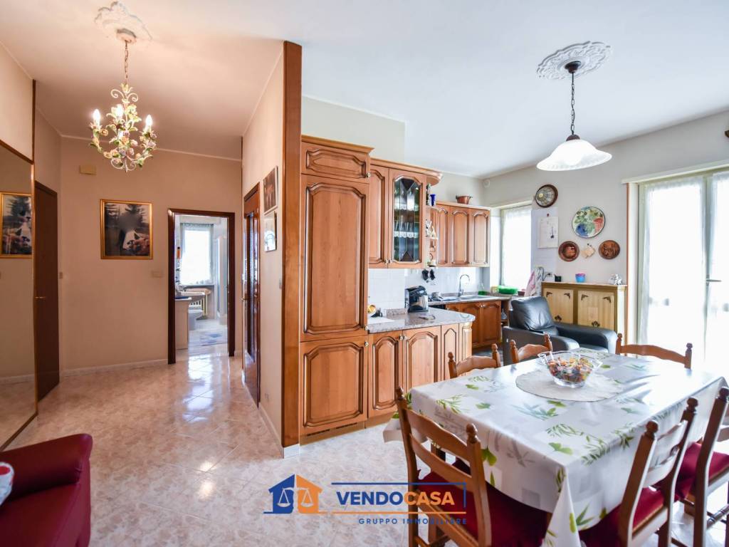 Appartamento a Nichelino in Via Verona, 13 - Foto 5