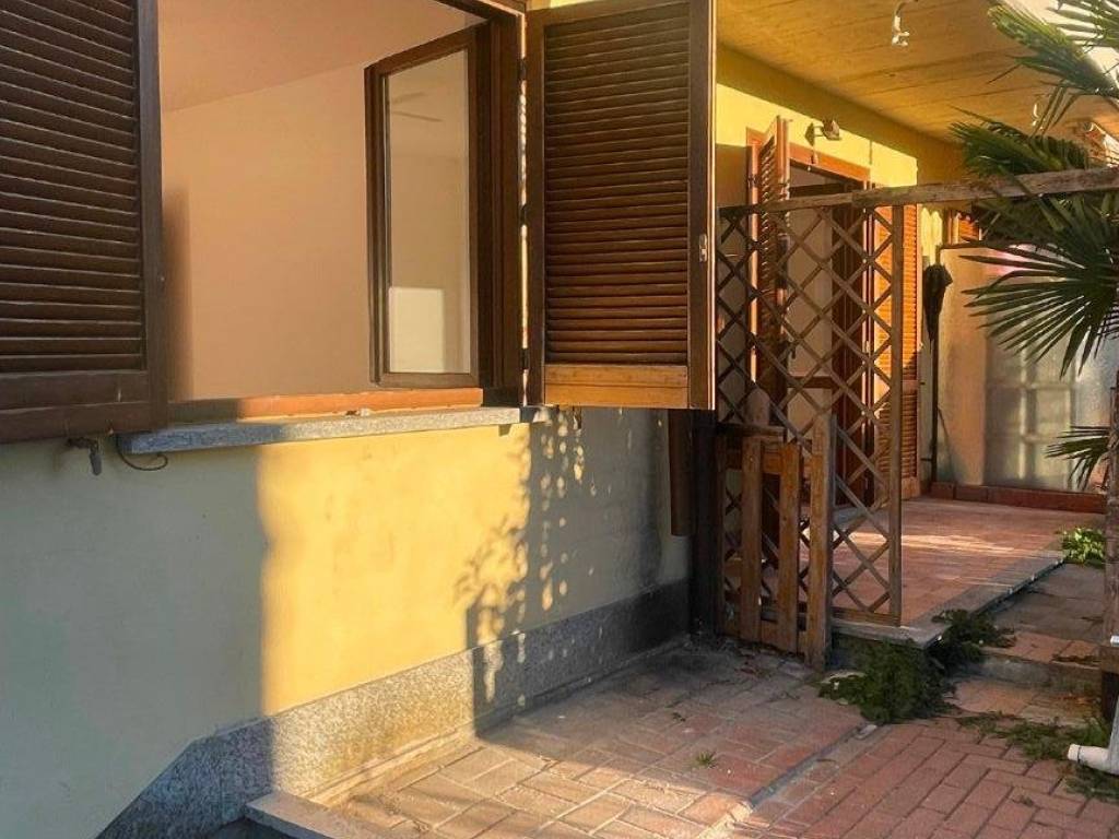 Appartamento a Monvalle in Via Don Alberto Binda, 9 - Foto 5