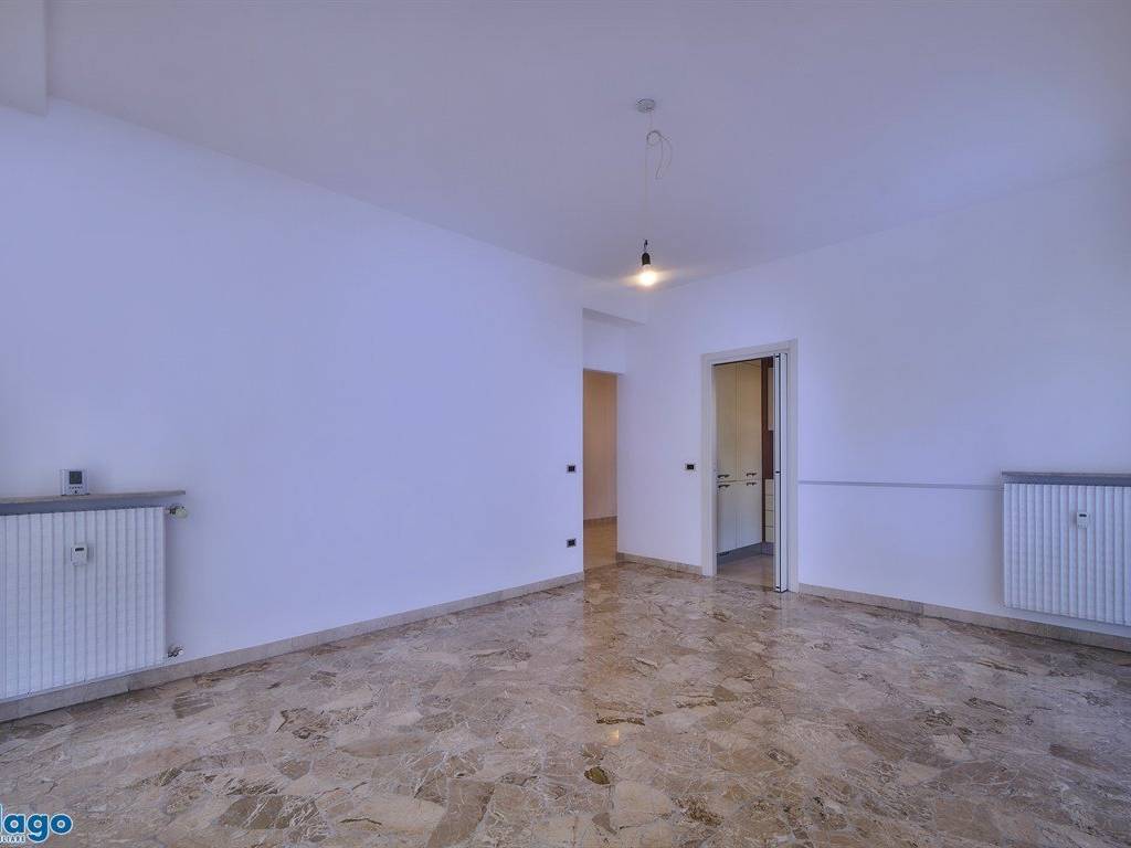 Appartamento a Mandello del lario in Via Rogola, 3 - Foto 4