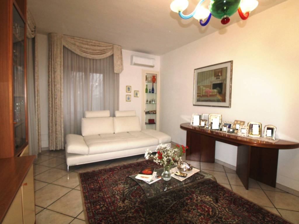 Appartamento a Montecosaro in Località Piane di Chienti - Foto 2