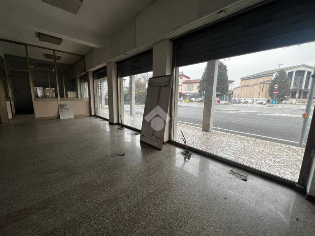 Immobile a Stra in Piazza G. Marconi - Foto 2