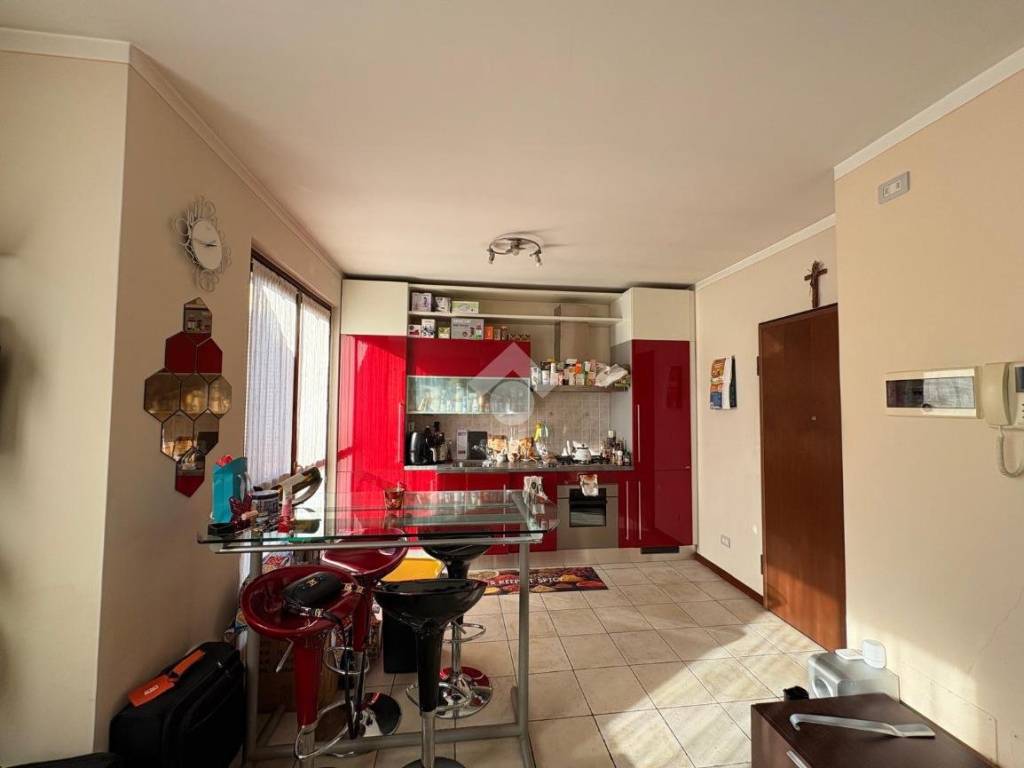 Appartamento a Lonate pozzolo in Via Novara, 20 - Foto 2
