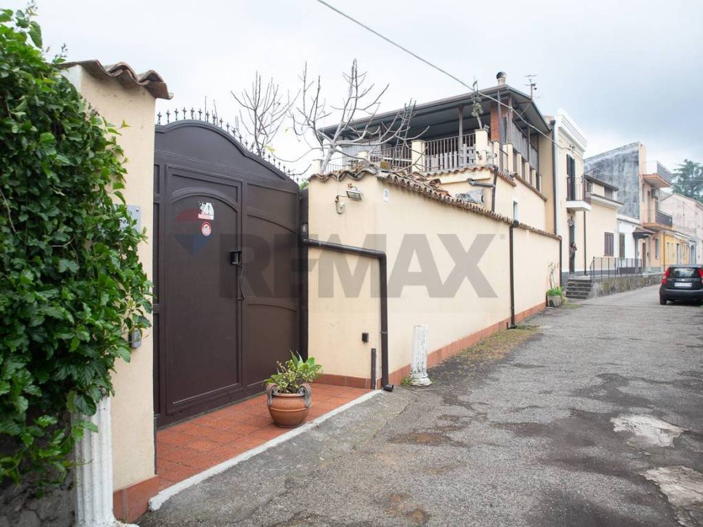 Villa a Acireale in via tolmezzo, 22 - Foto 4
